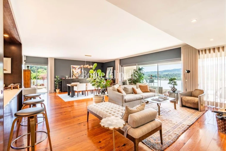 Moradia T4 para Venda em Amares e Figueiredo Foto 16