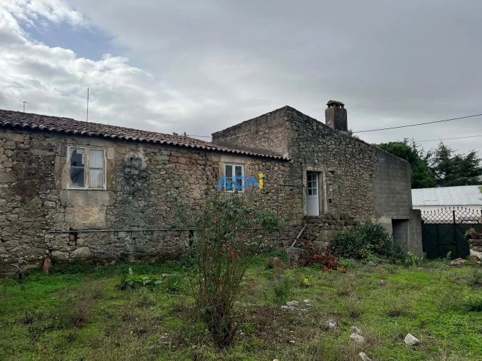 Moradia para Venda em Póvoa de Rio de Moinhos e Cafede Foto 2