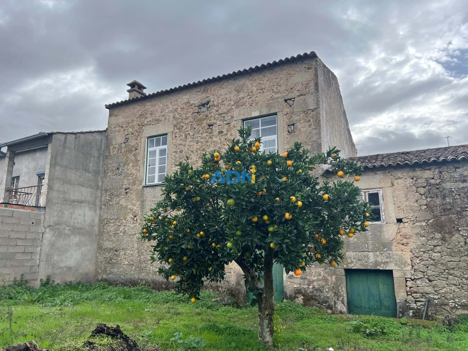 Moradia para Venda em Póvoa de Rio de Moinhos e Cafede Foto 3