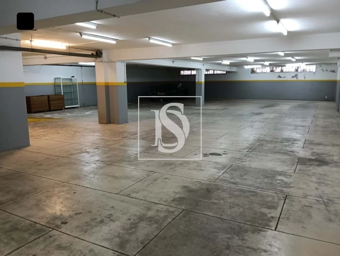 Armazém para Arrendamento em Santa Marinha e São Pedro da Afurada Foto 3