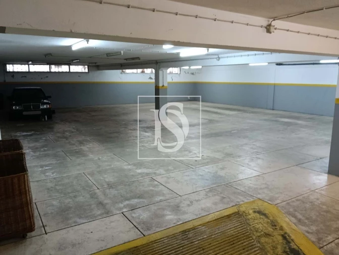 Armazém para Arrendamento em Santa Marinha e São Pedro da Afurada Foto 2