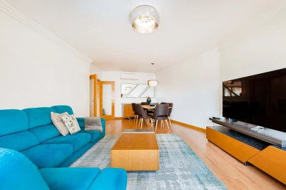Apartamento T4 para Venda em Alverca do Ribatejo e Sobralinho