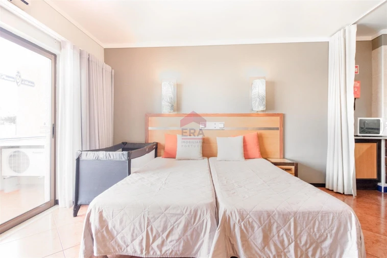 Apartamento T0 para Venda em Albufeira e Olhos de Água Foto 7