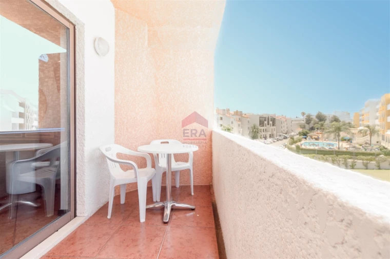 Apartamento T0 para Venda em Albufeira e Olhos de Água Foto 14