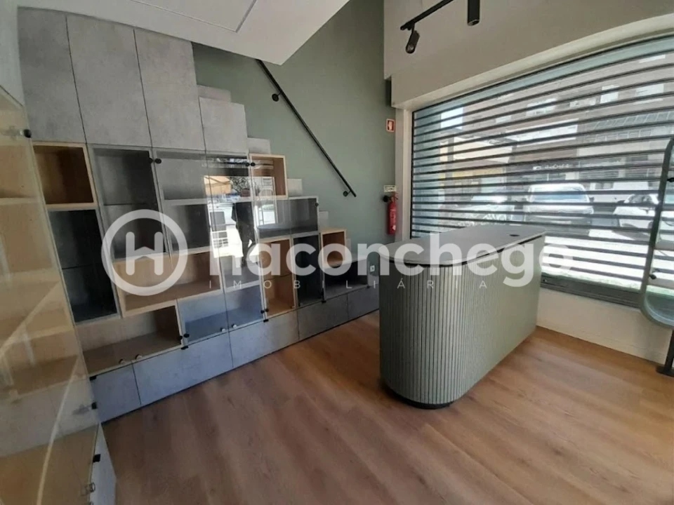Loja para Arrendamento em Barcelos, V.Boa, V.Frescainha Foto 5