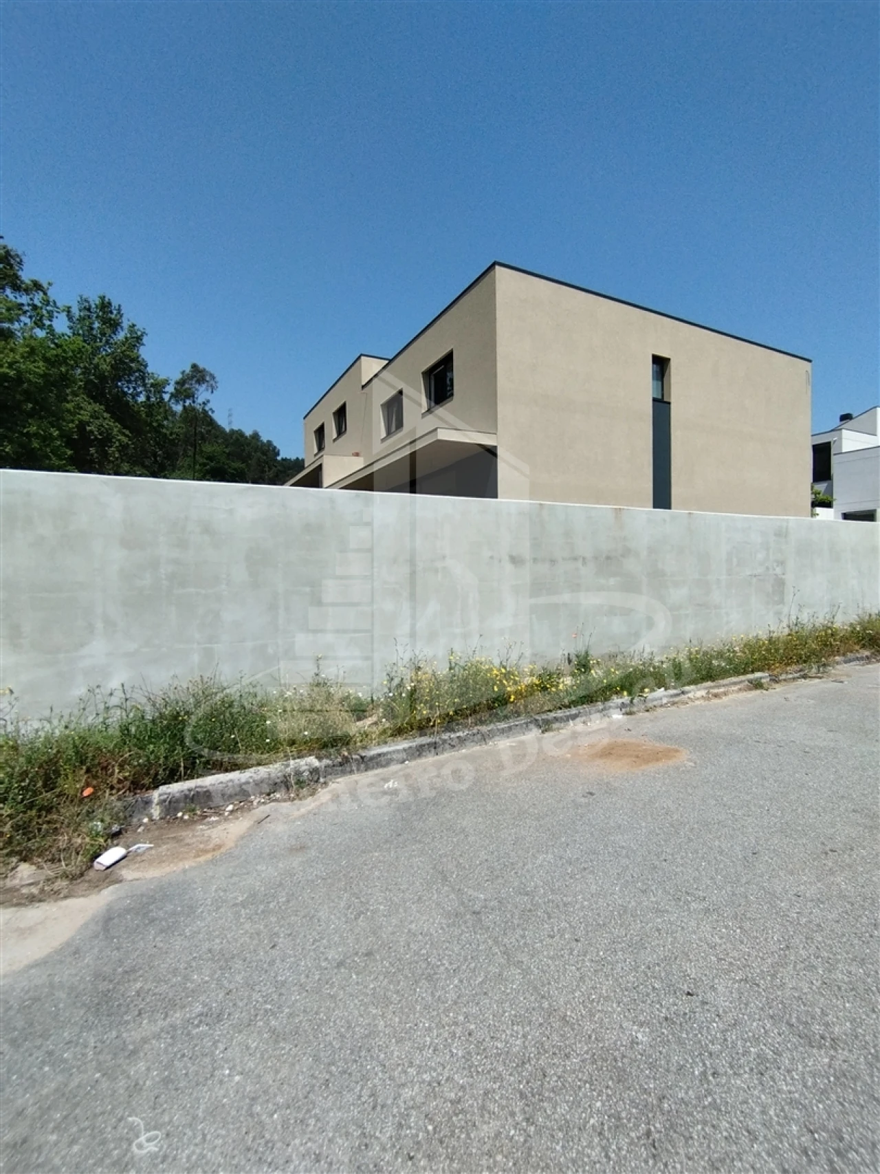 Moradia T3 para Venda em Lanhoso Foto 6