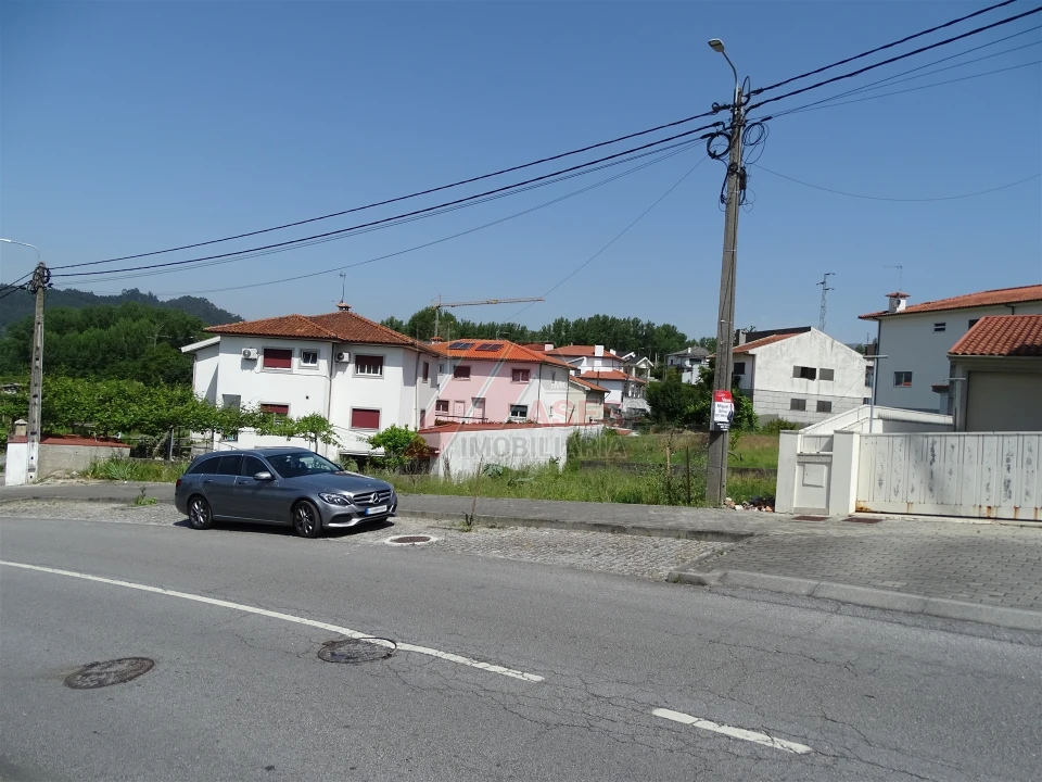 Terreno para Venda em Arões (Santa Cristina) Foto 2