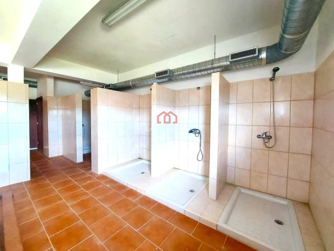 Moradia T0 para Venda em Vila Nova de Tazem Foto 20