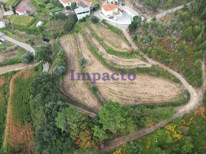 Terreno para Venda em Escariz Foto 4