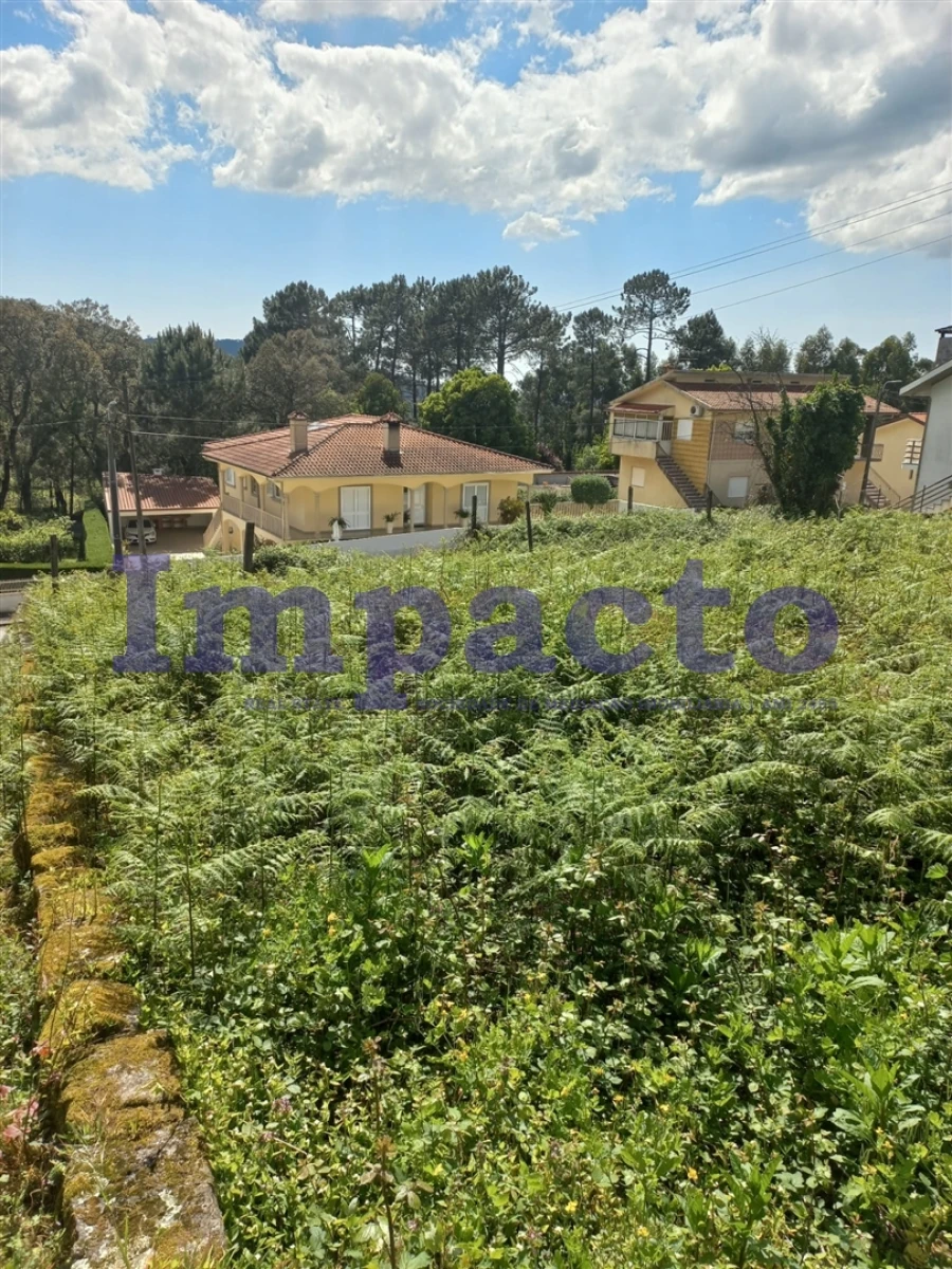 Terreno para Venda em Escariz Foto 13