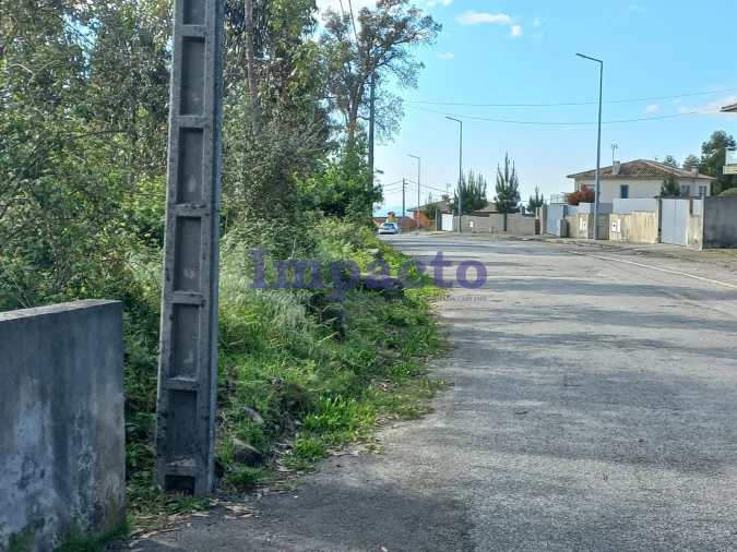 Terreno para Venda em Escariz Foto 3