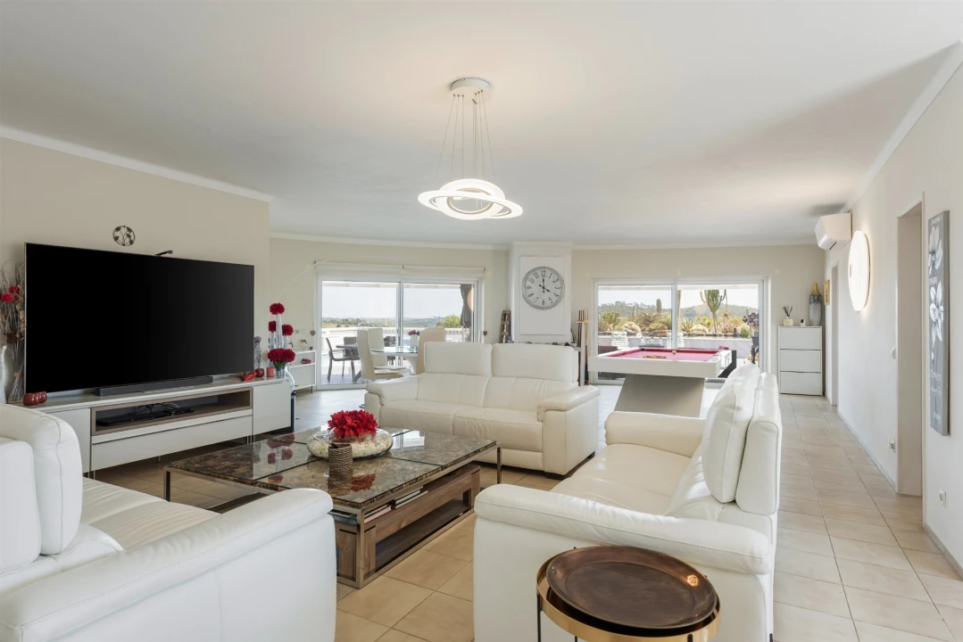 Moradia T3 para Venda em Mexilhoeira Grande Foto 12