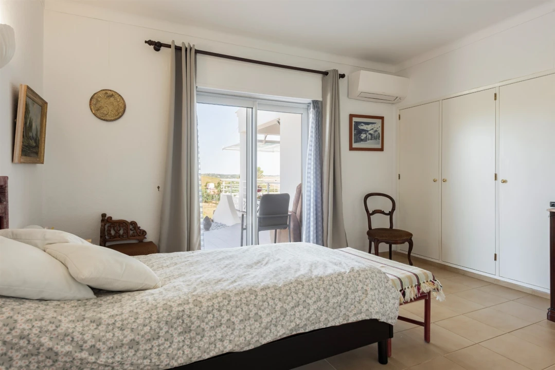 Moradia T3 para Venda em Mexilhoeira Grande Foto 24