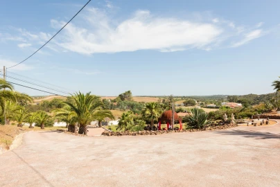 Moradia T3 para Venda em Mexilhoeira Grande