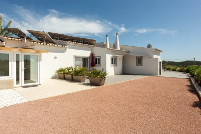 Moradia T3 para Venda em Mexilhoeira Grande