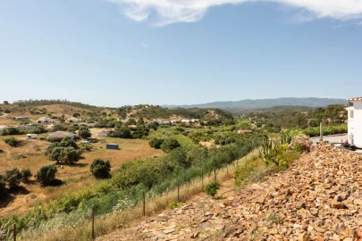 Moradia T3 para Venda em Mexilhoeira Grande