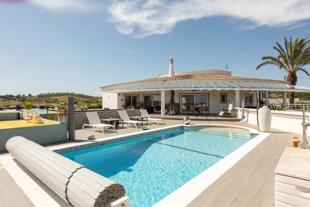 Moradia T3 para Venda em Mexilhoeira Grande Foto 4