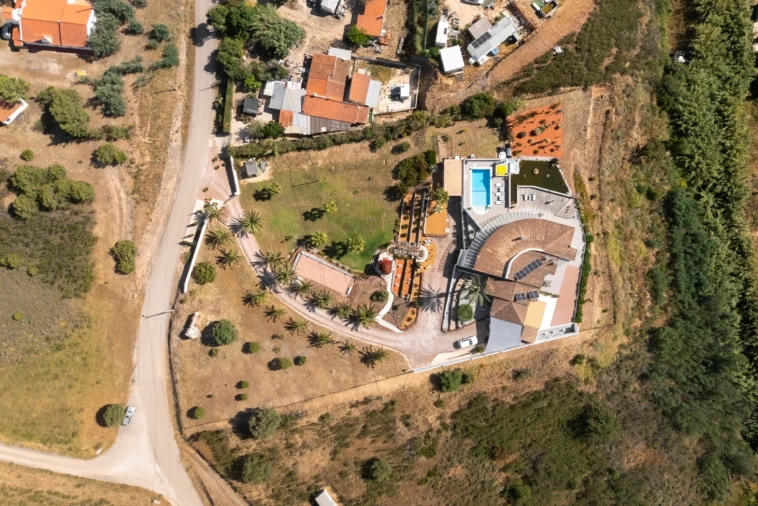 Moradia T3 para Venda em Mexilhoeira Grande Foto 53