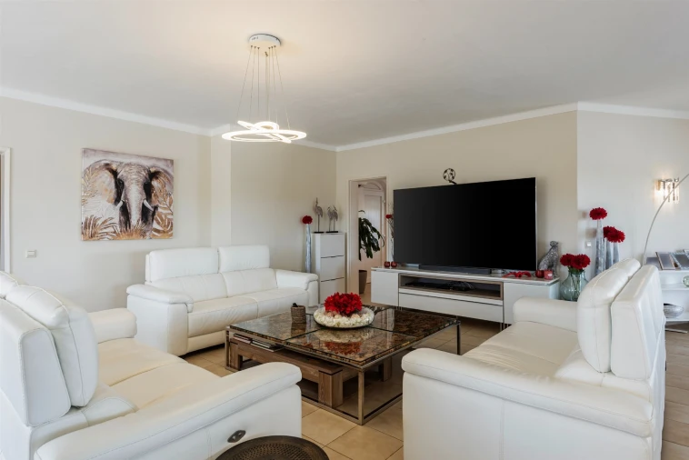 Moradia T3 para Venda em Mexilhoeira Grande Foto 10