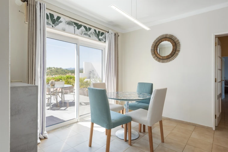 Moradia T3 para Venda em Mexilhoeira Grande Foto 15