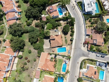 Moradia T5 para Venda em Albufeira e Olhos de Água