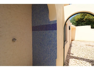 Moradia T5 para Venda em Albufeira e Olhos de Água