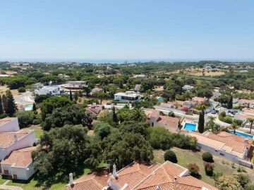 Moradia T5 para Venda em Albufeira e Olhos de Água