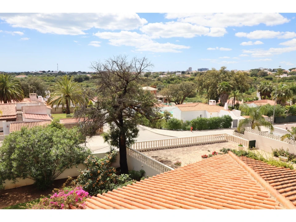 Moradia T5 para Venda em Albufeira e Olhos de Água Foto 59