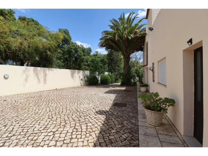 Moradia T5 para Venda em Albufeira e Olhos de Água Foto 10