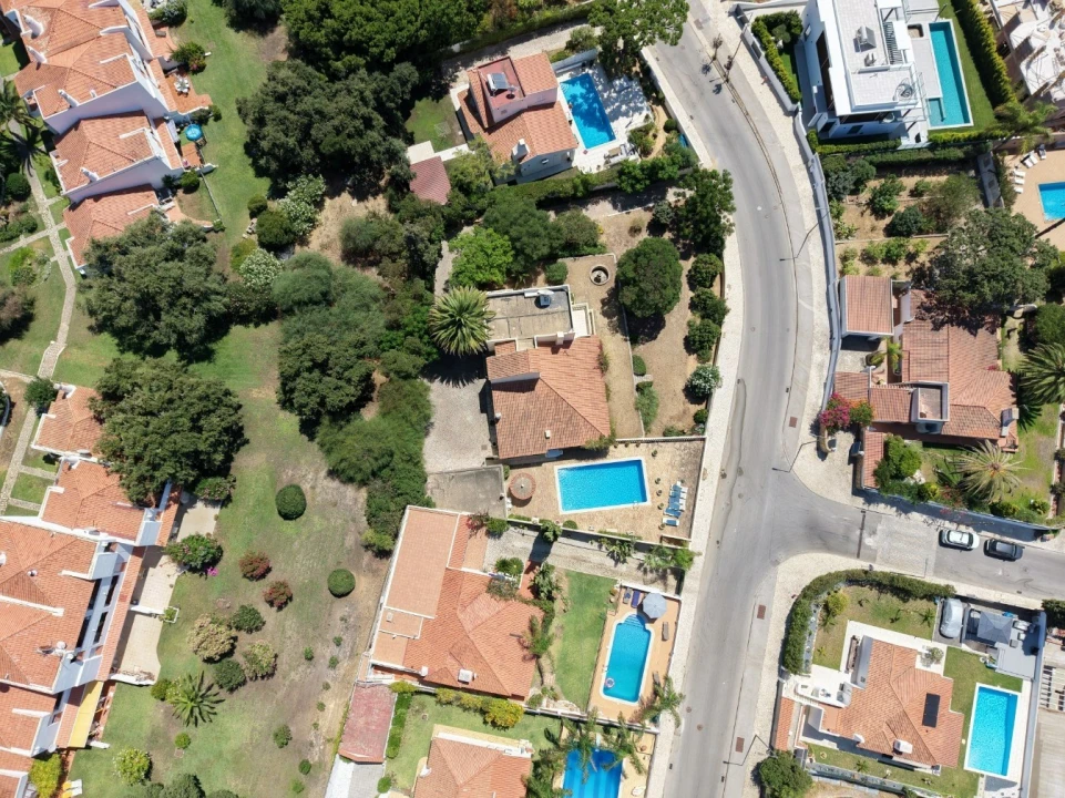 Moradia T5 para Venda em Albufeira e Olhos de Água Foto 65