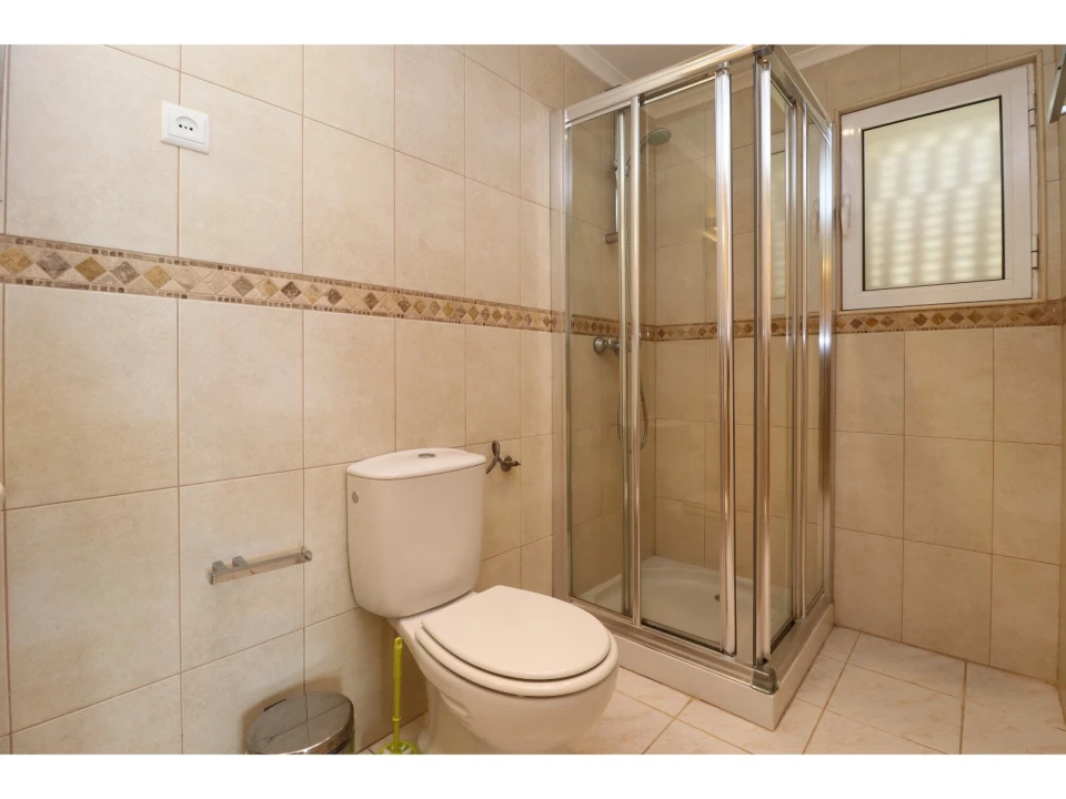 Moradia T5 para Venda em Albufeira e Olhos de Água Foto 40