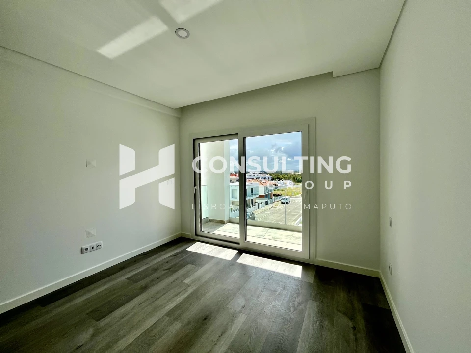Apartamento T2 para Venda em Corroios Foto 26