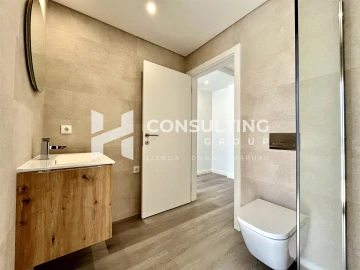 Apartamento T2 para Venda em Corroios