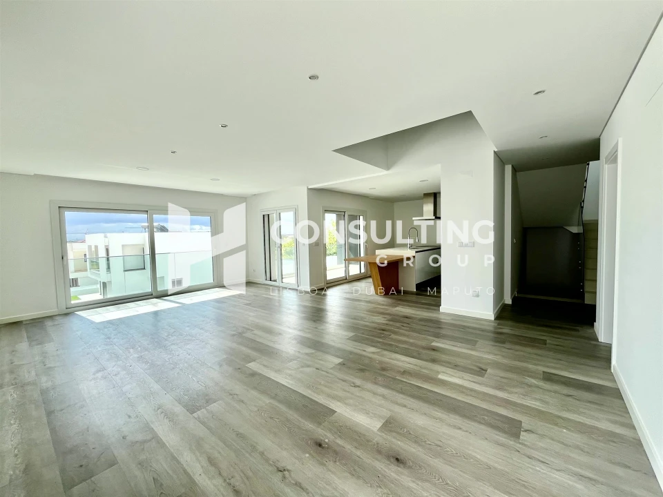 Apartamento T2 para Venda em Corroios Foto 1
