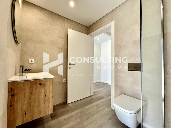 Apartamento T2 para Venda em Corroios Foto 21