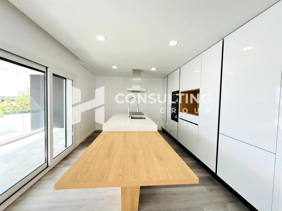 Apartamento T2 para Venda em Corroios Foto 37