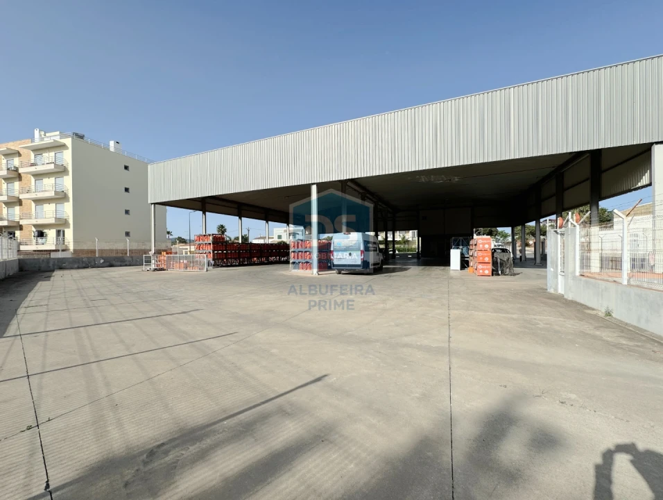 Armazém para Venda em Olhão Foto 25