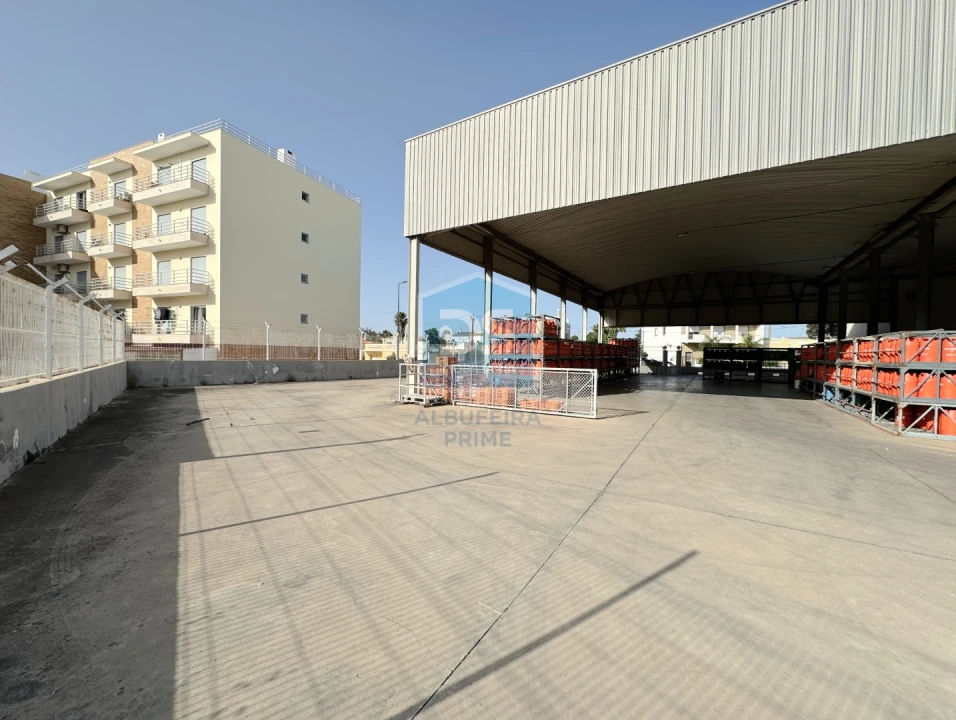 Armazém para Venda em Olhão Foto 27