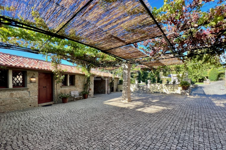 Quinta T5 para Venda em Vila Nova do Campo Foto 9