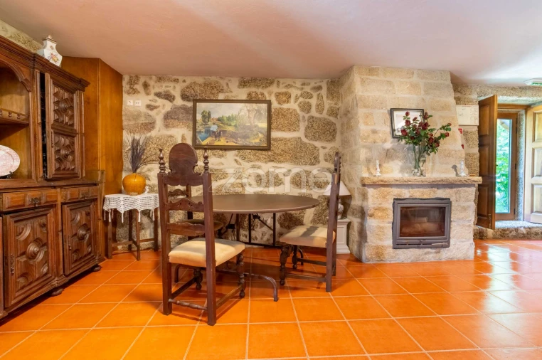 Quinta T6 para Venda em Ovoa e Vimieiro Foto 51