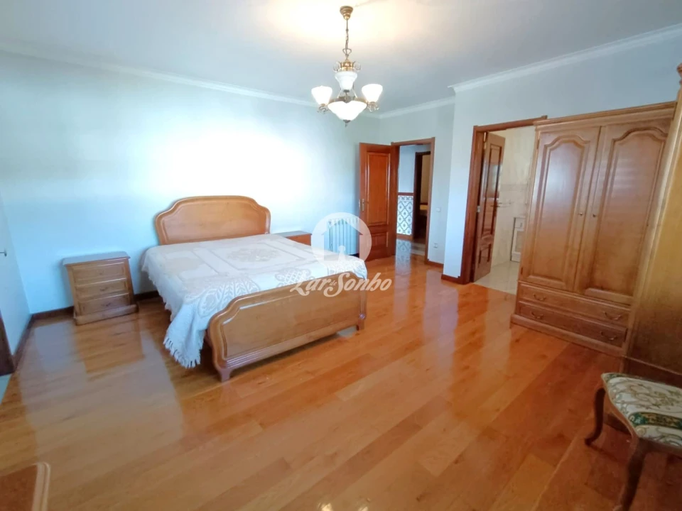 Moradia T3 para Venda em Carreira e Fonte Coberta Foto 19