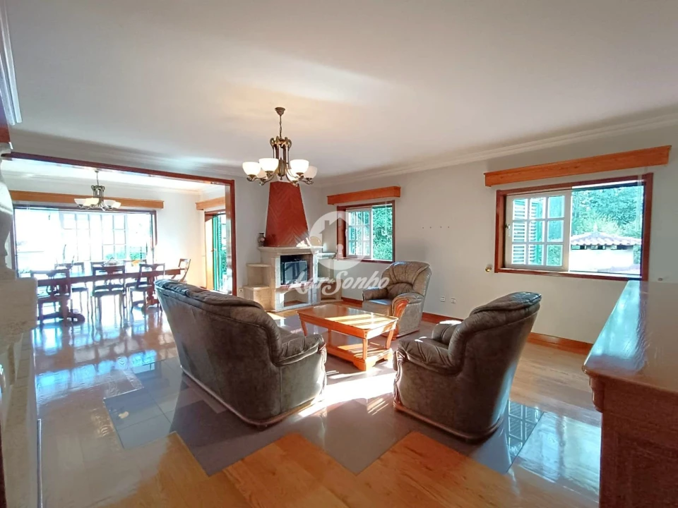 Moradia T3 para Venda em Carreira e Fonte Coberta Foto 9