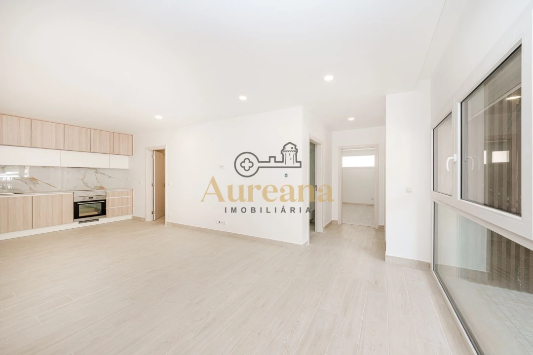 Apartamento T2 para Venda em Nossa Senhora da Piedade Foto 2