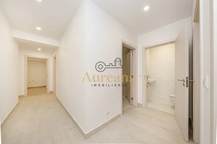 Apartamento T3 para Venda em Nossa Senhora da Piedade Foto 16