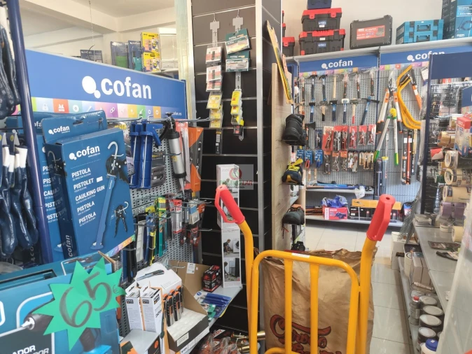 Loja para Trespasse em Oliveira do Bairro Foto 6