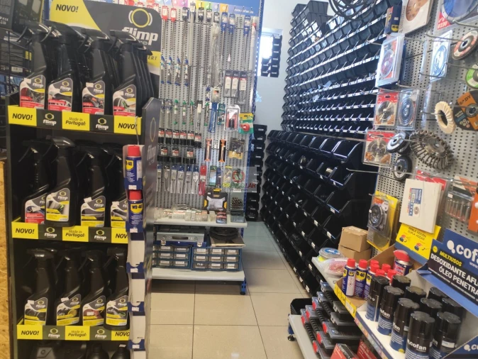 Loja para Trespasse em Oliveira do Bairro Foto 12