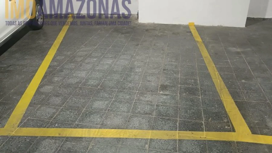 Garagem para Arrendamento em Albufeira e Olhos de Água