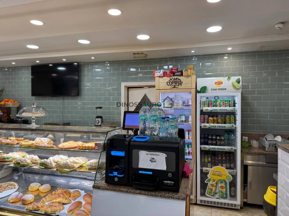 Loja para Trespasse em Lumiar Foto 11