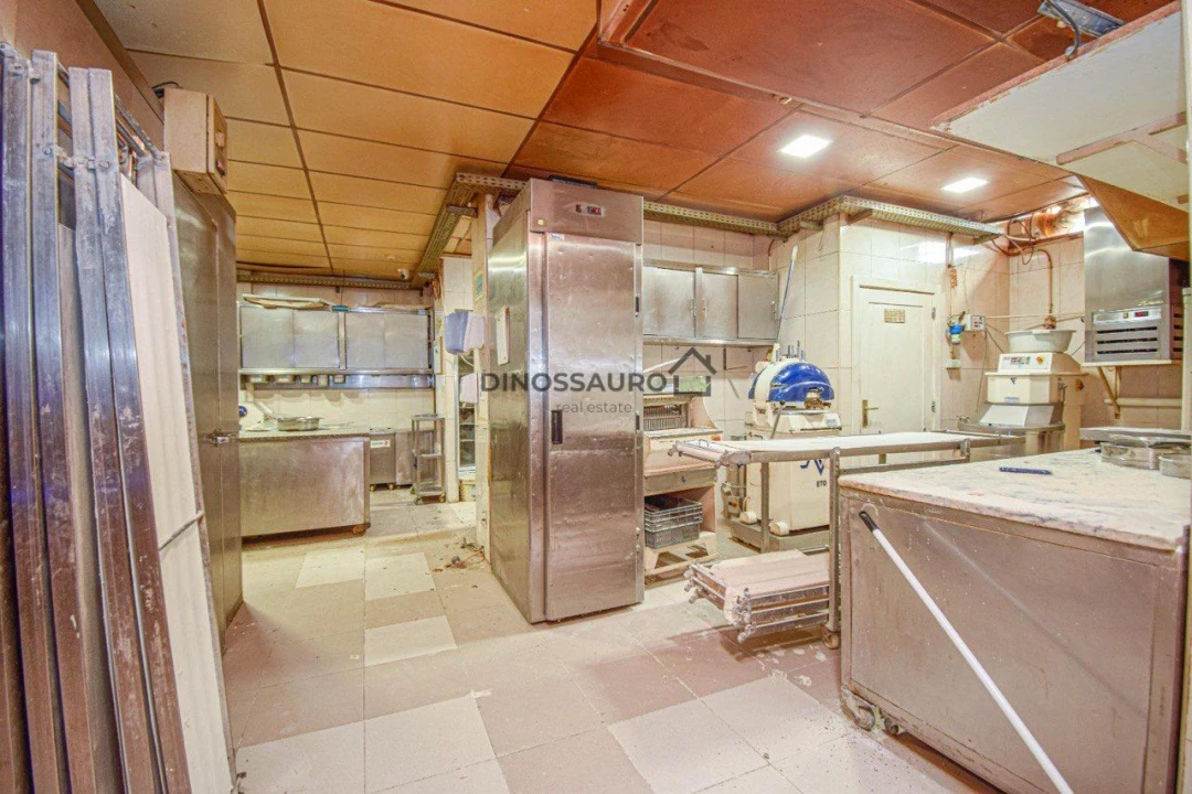 Loja para Trespasse em Lumiar Foto 17