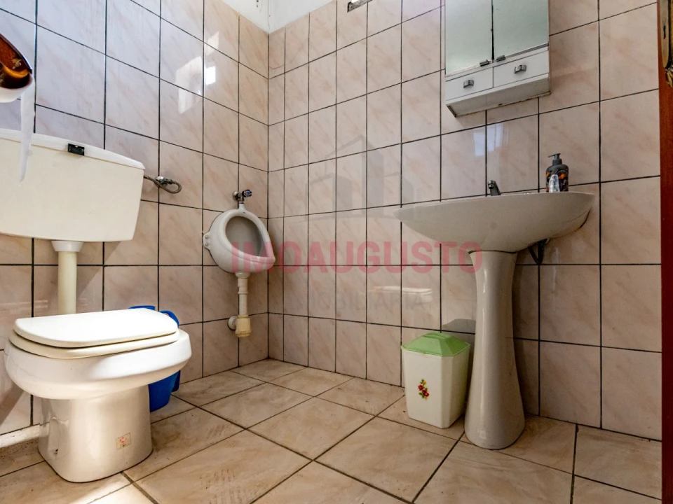 Moradia T5 para Venda em Sazes da Beira Foto 27